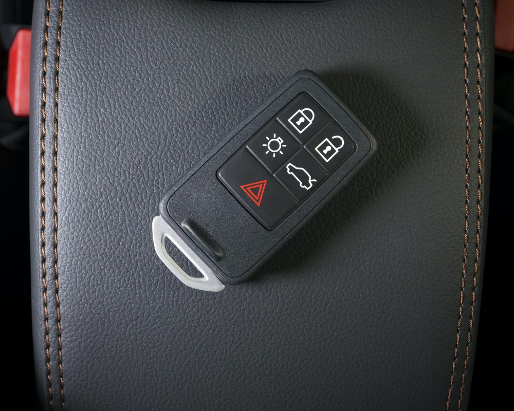 car-key-in-the-interior.jpg